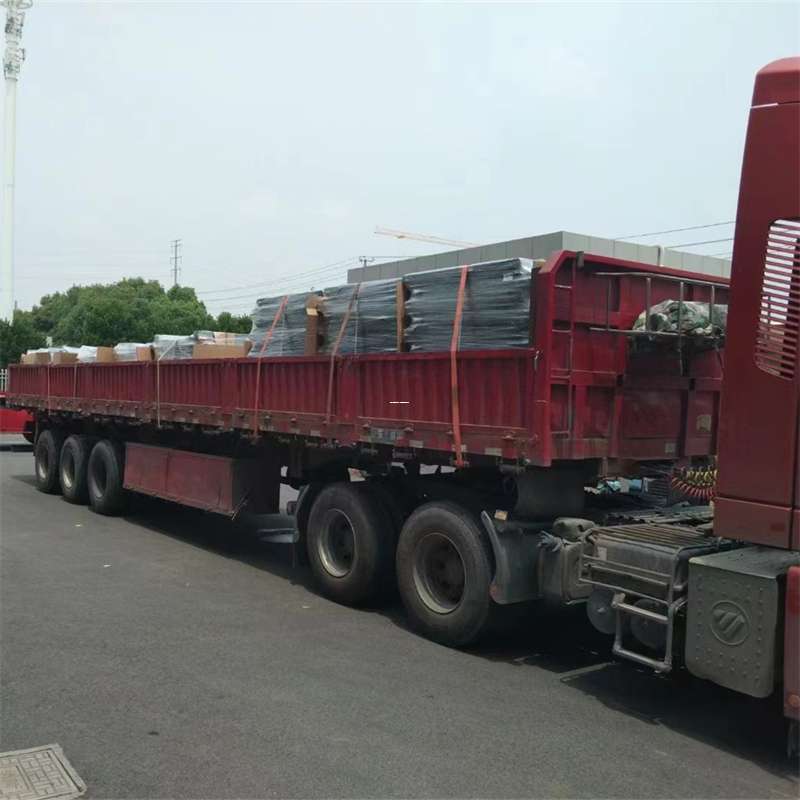 荥阳市乌鲁木齐县物流专线：高效直达的运输之旅